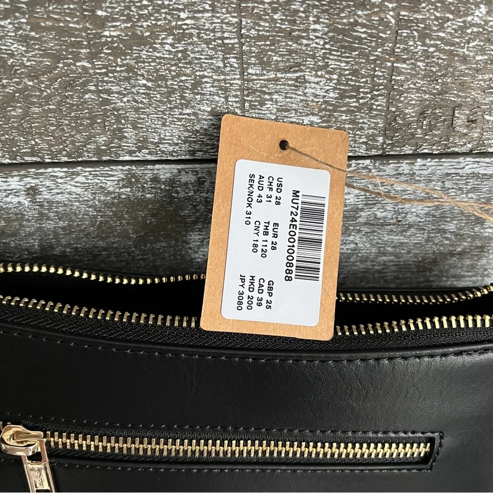 Brandy Melville  purse - Picture 4 of 8